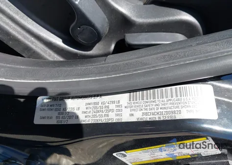 2014 Fiat 500L Lounge из США, поврежденный, VIN ZFBCFACH3EZ009820